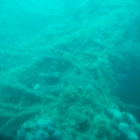 Das Wrack ist mit vielen Fischernetzen bedeckt, September 2005